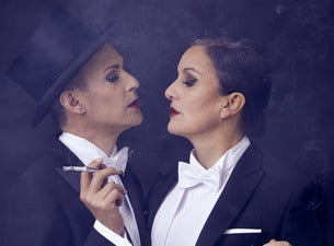 Cora Frost & Tim Fischer Cora Frost & Tim Fischer