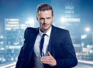 Florian Schroeder - Schluss Jetzt! (Der Jahresrückblick) Florian Schroeder - Schluss Jetzt! (Der Jahresrückblick)
